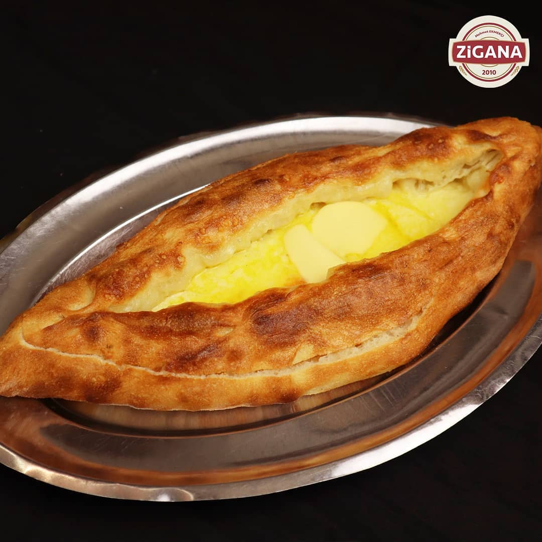  Peynirli Pide 